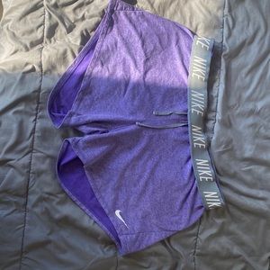 Nike short athletic tie front